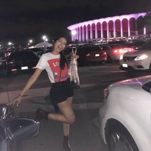 Meet your Posher, Jazmine